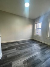 238 Fowler Ave, Unit 1 in Jersey City, NJ - Building Photo - Building Photo