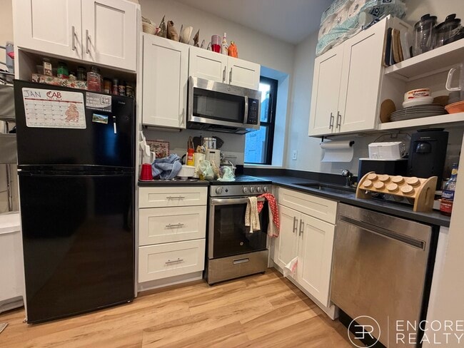 7 Miner St, Unit 2 in Boston, MA - Building Photo - Building Photo