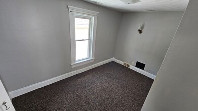 50 N Gamble St in Shelby, OH - Building Photo - Building Photo