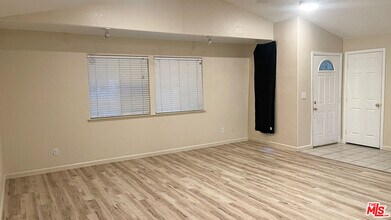 114 W 13th St in Merced, CA - Building Photo - Building Photo