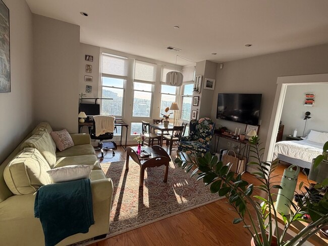 2910 Georgia Ave NW, Unit 401 in Washington, DC - Building Photo - Building Photo