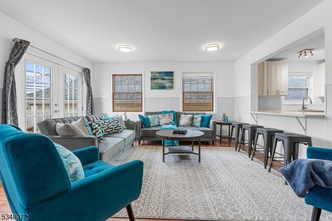 property at 129 Franklin Ave