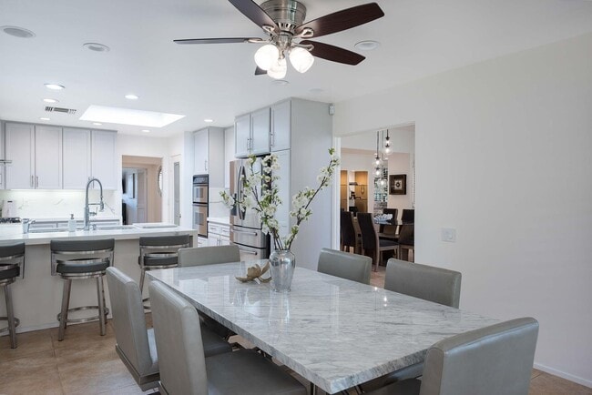 2 Lehigh Ct in Rancho Mirage, CA - Building Photo - Building Photo