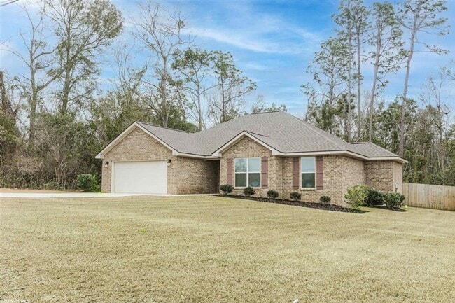 1208 -C Whispering Pines Rd in Daphne, AL - Building Photo - Building Photo