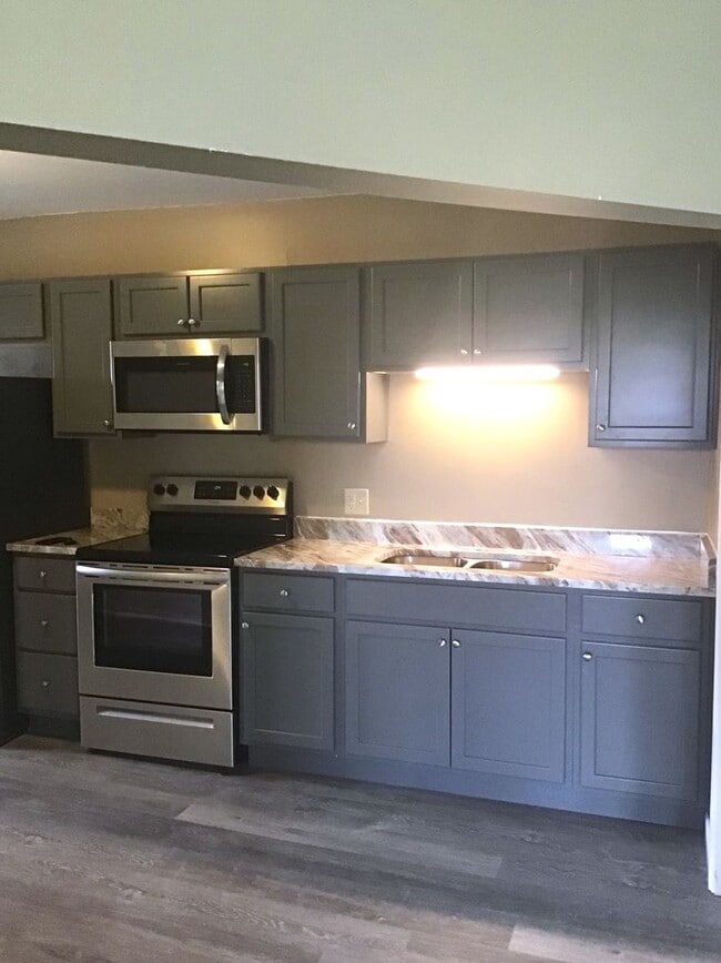 54 W Main St in Fayetteville, PA - Building Photo - Building Photo