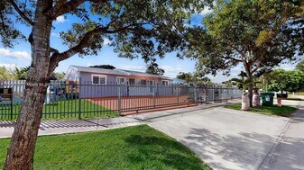 15704 SW 302nd Terrace in Homestead, FL - Building Photo