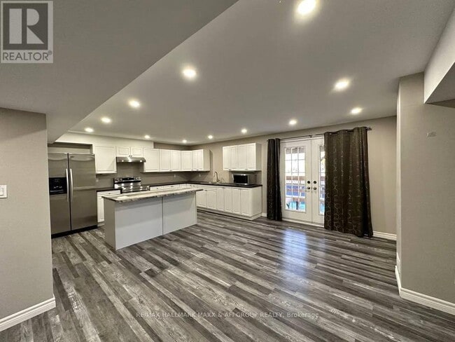property at 33 Camelot Square