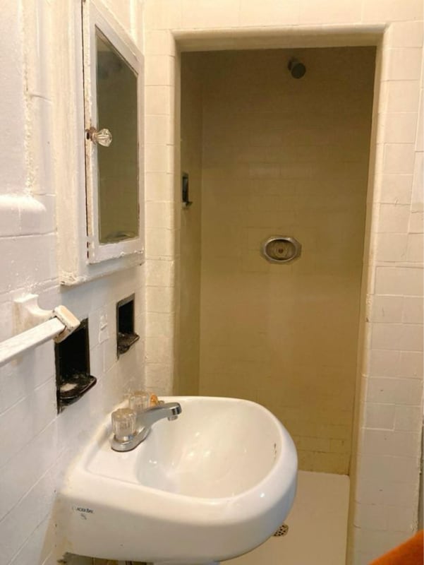 property at 686 Rutherford Ave