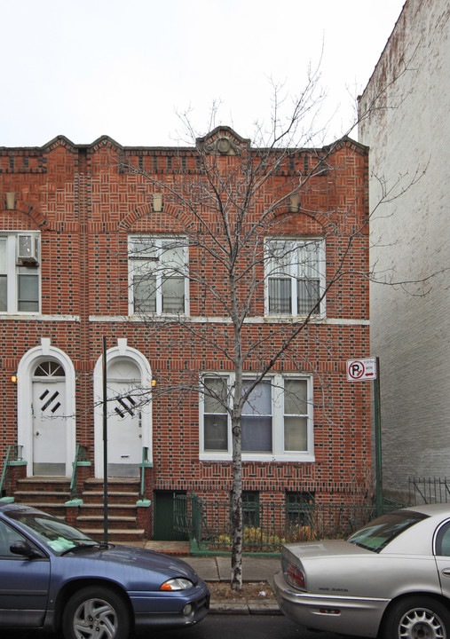 1517 42nd St 4 in Brooklyn, NY - Building Photo