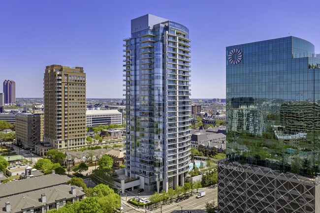 Azure in Dallas, TX - Foto de edificio - Building Photo