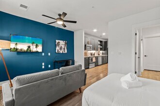 2317 W Grace St in Tampa, FL - Building Photo - Building Photo