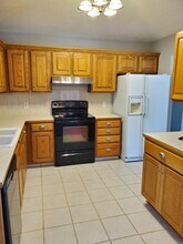 7955 Vernon Ave in Omaha, NE - Building Photo - Building Photo