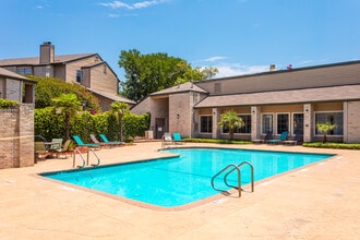 Canyon Point in San Antonio, TX - Foto de edificio - Building Photo
