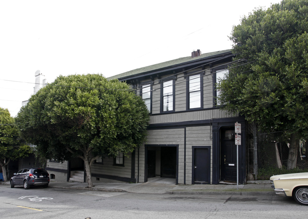 51-59 Chenery St in San Francisco, CA - Building Photo