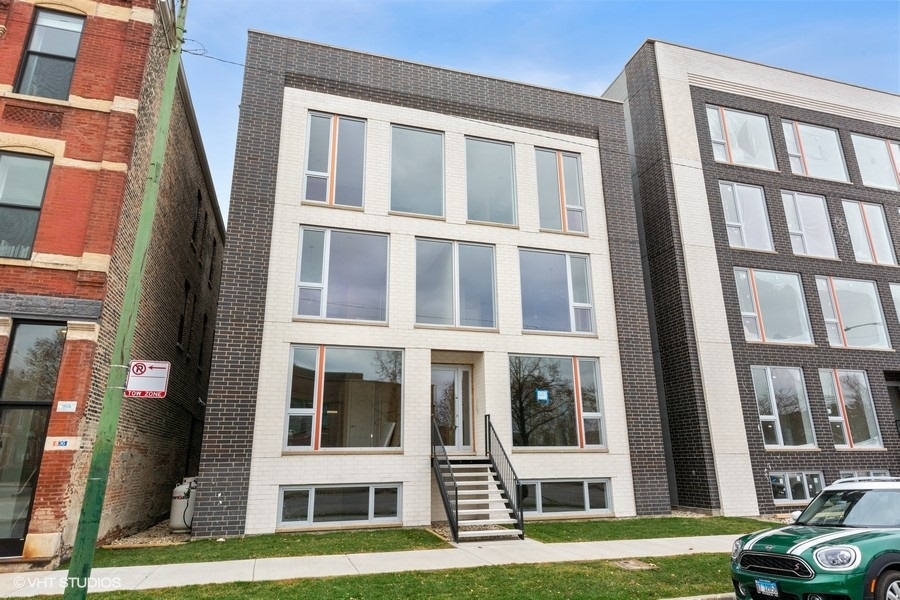 832 W Cullerton St in Chicago, IL - Building Photo