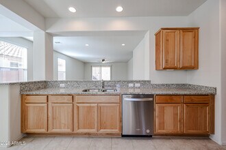 7160 W Bent Tree Dr in Peoria, AZ - Building Photo - Building Photo