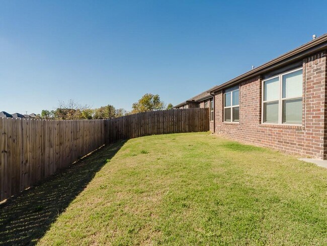 1503 Purple Finch St in Centerton, AR - Building Photo - Building Photo