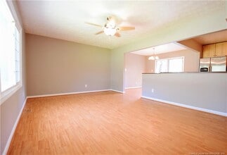 211 Livermore Dr in Fayetteville, NC - Building Photo - Building Photo