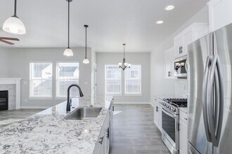 8275 E Stone Valley St in Nampa, ID - Building Photo - Building Photo