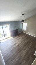 55 Peddlers Dr in Branford, CT - Building Photo - Building Photo