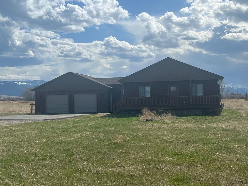 5200 Patterson Rd-Unit -1 in Bozeman, MT - Building Photo