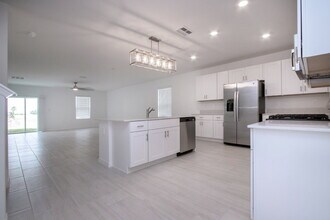 12609 Aura Moonlight Ter in Parrish, FL - Building Photo - Building Photo