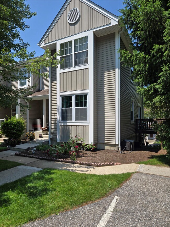 property at 29 Stone Creek Ln