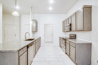 1804 Corpus Ave in Wolfforth, TX - Building Photo - Building Photo