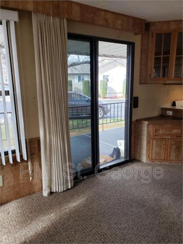 180 N 1100 E in Washington, UT - Building Photo - Building Photo