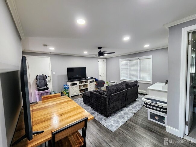 property at 22 Garfield Park