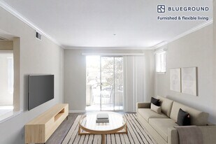 1300 The Alameda in San Jose, CA - Building Photo