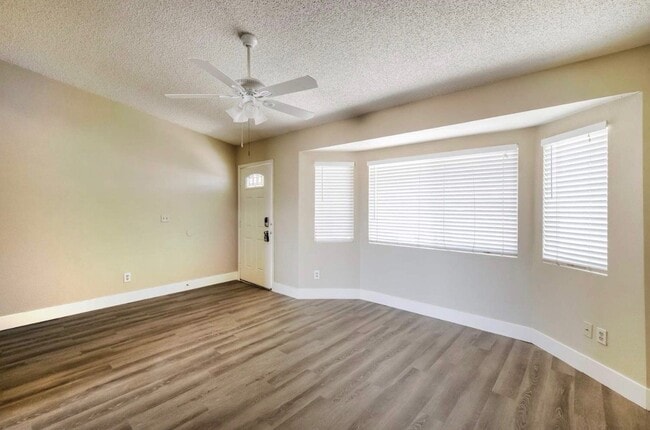 property at 9503 W Las Palmaritas Dr