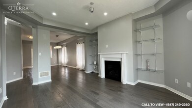 42 Cookview Dr in Brampton, ON - Building Photo - Building Photo