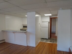 32 Ruggles St in Westborough, MA - Building Photo - Building Photo