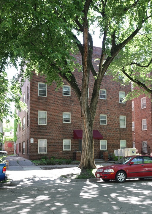 640 S 12th St in Lincoln, NE - Building Photo