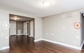1634 N Campbell Ave, Unit G in Chicago, IL - Foto de edificio - Building Photo