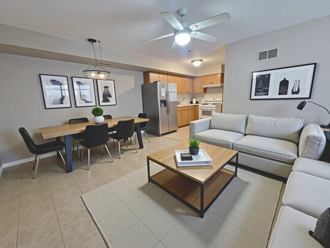 3215 W Armitage Ave in Chicago, IL - Building Photo - Building Photo