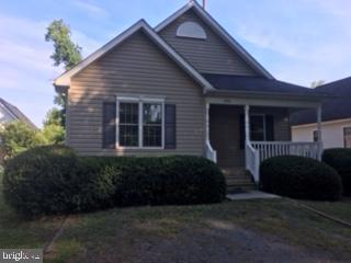 308 4th St in Colonial Beach, VA - Building Photo