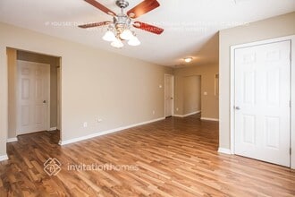 329 Tanner Ct in Kernersville, NC - Building Photo - Building Photo