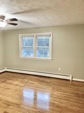 38 Franklin St in Vernon, CT - Foto de edificio - Building Photo