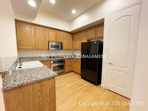 56 E Serene Ave-Unit -#117 in Las Vegas, NV - Building Photo - Building Photo