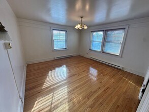 Ebert Apartments in Livingston, MT - Building Photo - Interior Photo