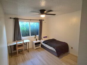 1533 Bosque Dr in Garland, TX - Foto de edificio - Building Photo