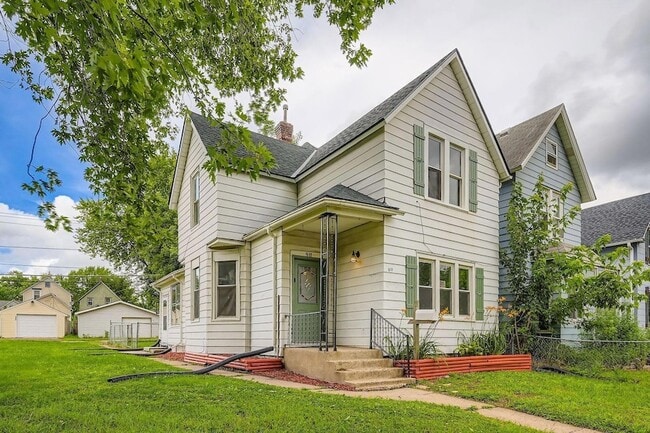 911 Sims Ave in St. Paul, MN - Building Photo - Building Photo