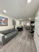 574 56th St in West New York, NJ - Building Photo