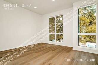 939 N 91st St in Seattle, WA - Building Photo - Building Photo