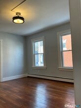 518 High St in Middletown, CT - Foto de edificio - Building Photo