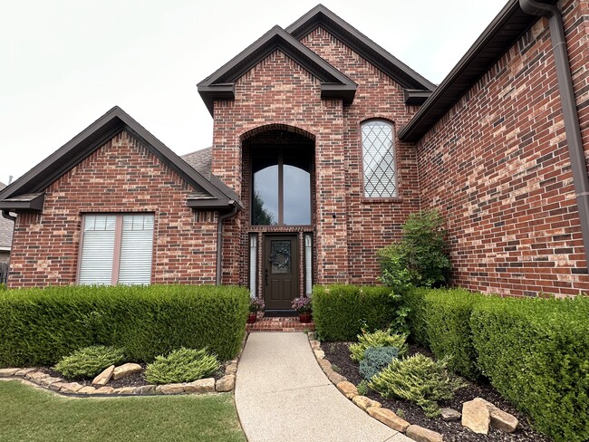 6435 W Bridge Bay Dr in Rogers, AR - Foto de edificio - Building Photo