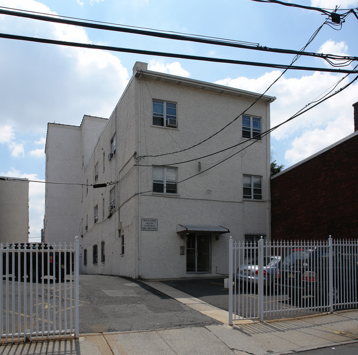 18 Union St in Newark, NJ - Foto de edificio