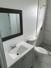 3339 NW 33rd St in Miami, FL - Foto de edificio - Building Photo